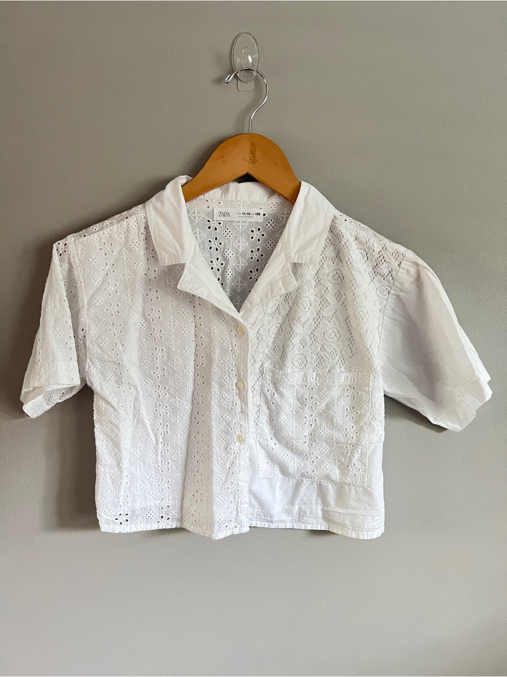 Zara White Eyelet Collared Cotton Blouse